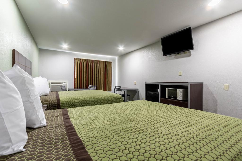 Scottish Inn And Suites Tomball Εξωτερικό φωτογραφία